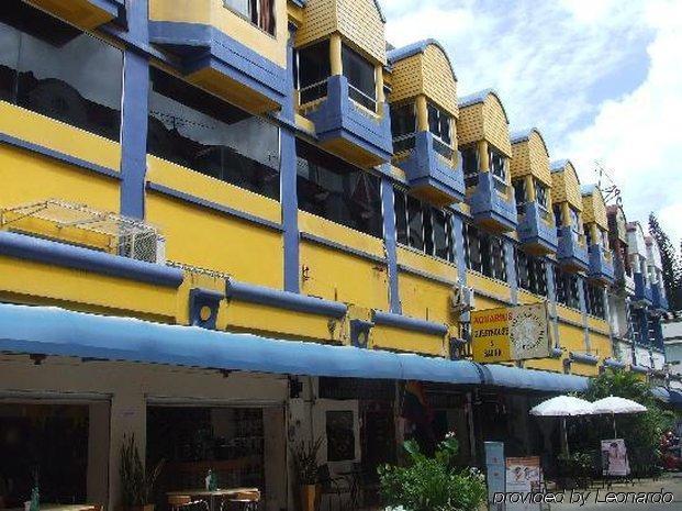 Aquarius Gay Guesthouse & Sauna Patong Exterior photo